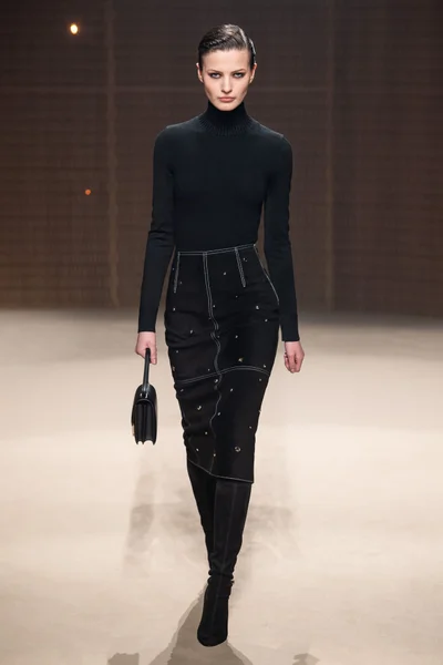 Look 2